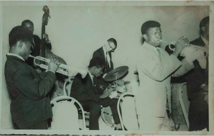 black santiago.png (558 KB)